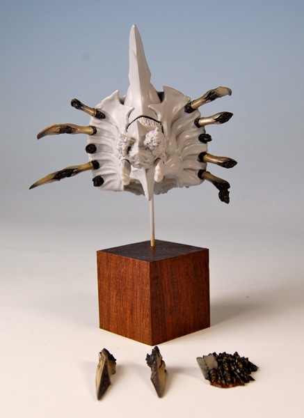 �}�U�[���M�I���E�_���[�W�G�p�L�b�g�Q